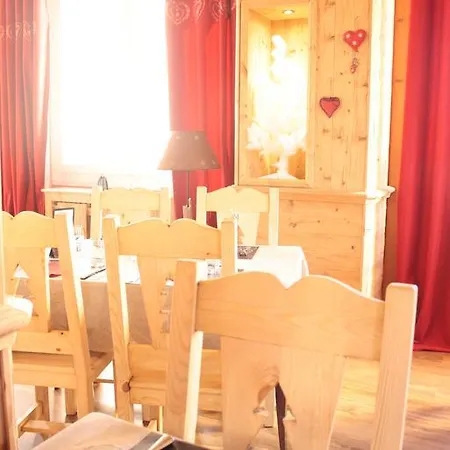 מלון Hotel Restaurant L'Apres Ski ג'רארדמר
