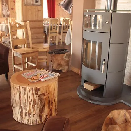 Hotel Restaurant L'Apres Ski מלון ג'רארדמר