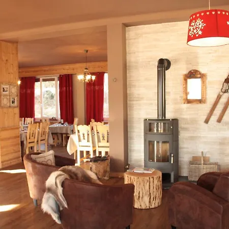 Hotel Restaurant L'Apres Ski 3* ג'רארדמר